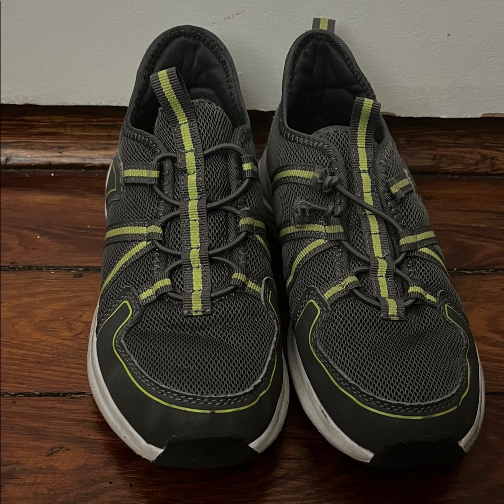 Gray and Green Men's Athletic Shoes